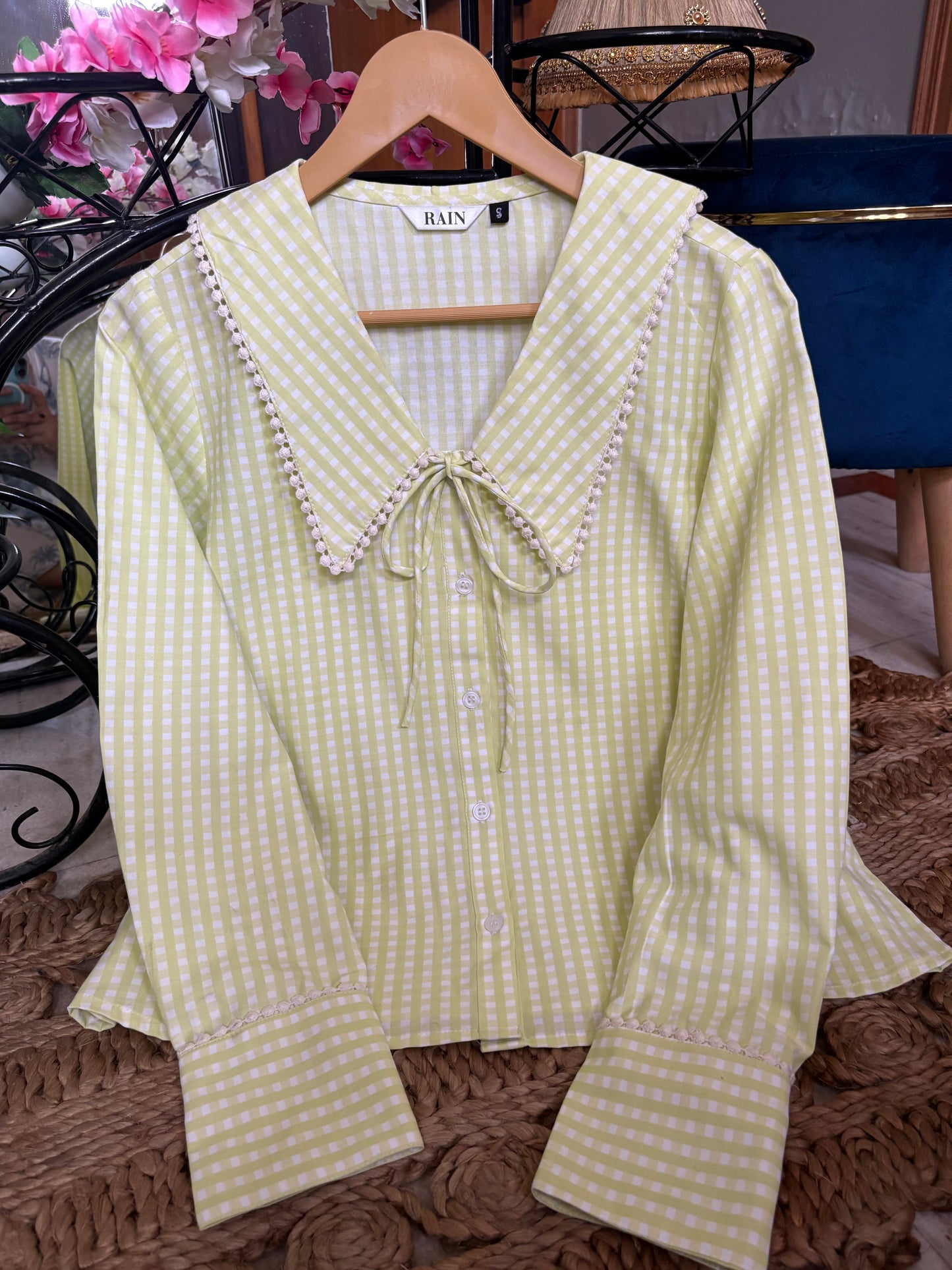 Peter Pan Collar Shirt